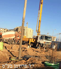 יציקה לתוך ראש כלונס